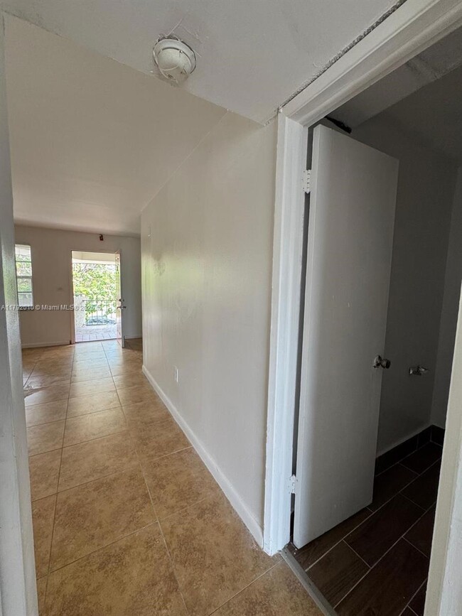 Building Photo - 20520 NW 15th Ave