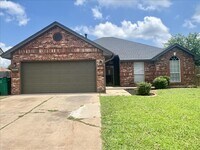 Building Photo - 9300 Buttonwood Ave