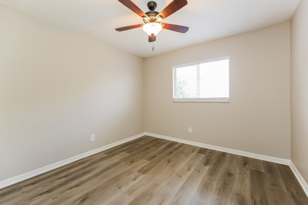 Building Photo - 577 Pierre Cir