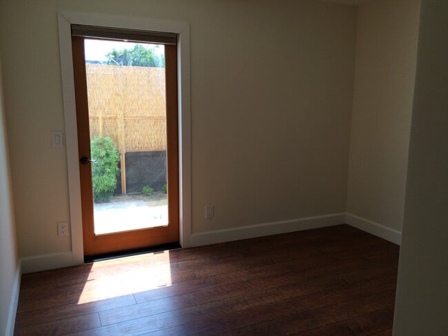 Building Photo - 3817 Vinton Avenue