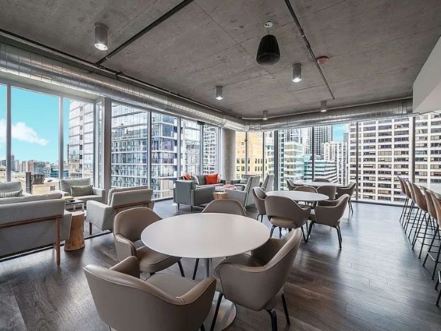 Building Photo - 215 W Lake St