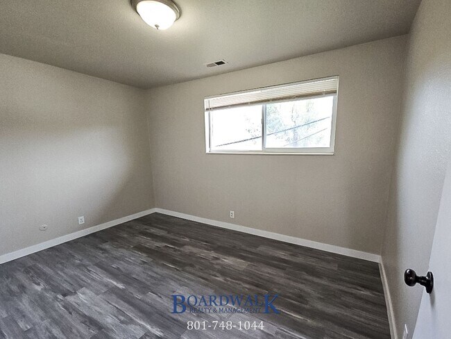 Building Photo - Amazing 2 bed 1 bath apartment in SLC