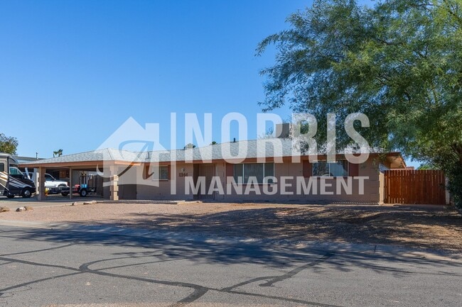 Building Photo - Great Location in Casa Grande!