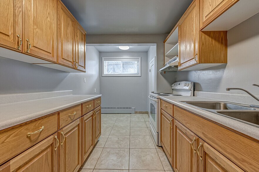 Building Photo - 417 N 100 E