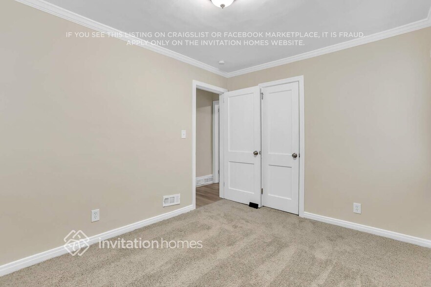 Building Photo - 2527 Judson Ave