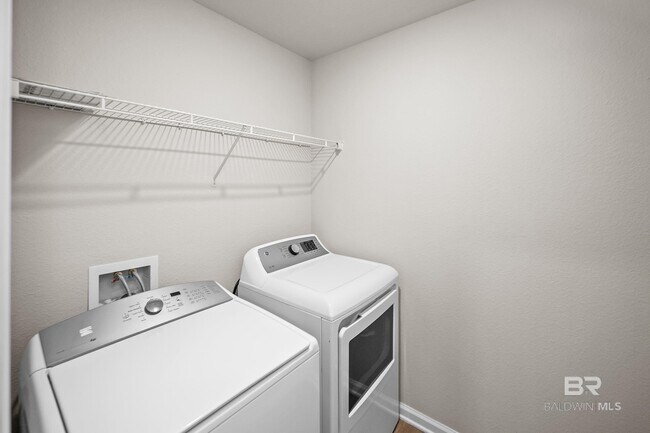 Building Photo - 12872 Pr Fld Dr