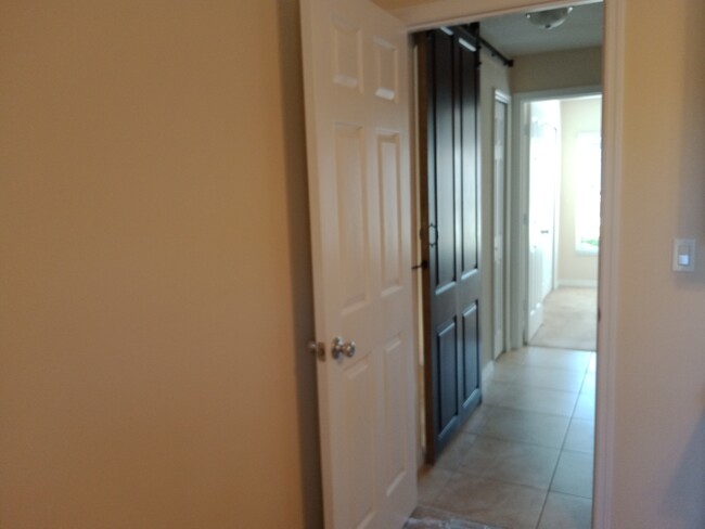 Privacy Door Secured - 8586 105th Ct