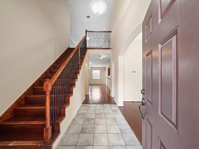 Building Photo - 21614 Mid Peak Way