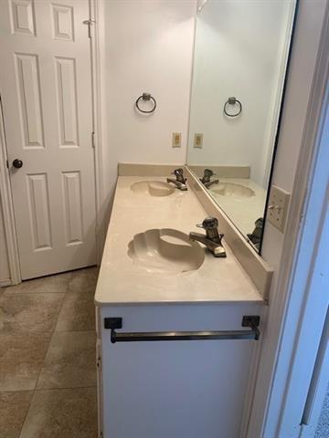 Building Photo - 2827 Monet Pl