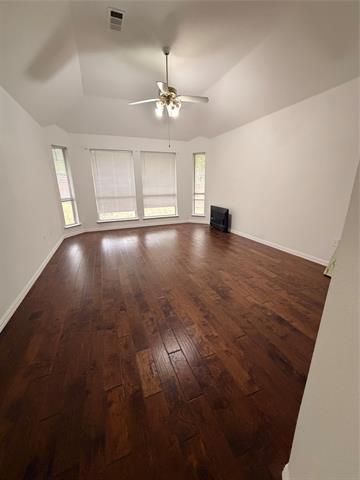 Building Photo - 2101 Meredith Ln