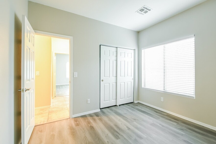 Building Photo - 40508 N Territory Trail