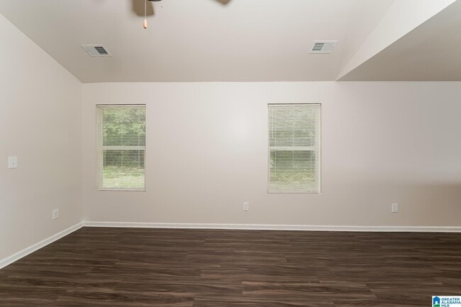Building Photo - 29 River Birch Ln