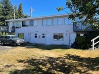 Building Photo - Now Available – Spacious 2 Bed / 1 Bath Ap...