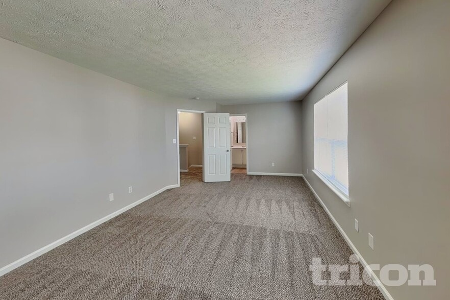 Building Photo - 11118 Waterfield Pl