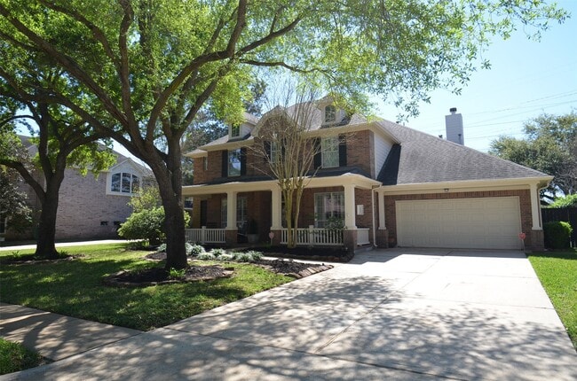 Building Photo - 1310 Wildwood Ln