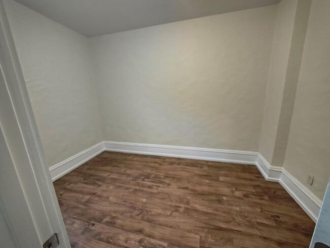 Building Photo - 1114 Cumming Ave