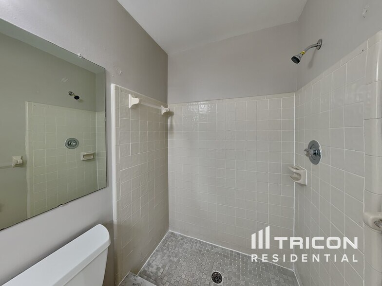 Building Photo - 4210 38th St W
