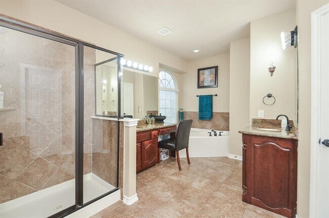 Building Photo - 25419 Richton Falls Dr