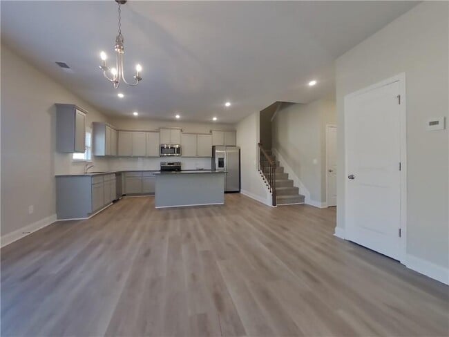 Building Photo - 409 Curlin Ct