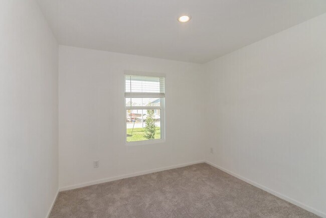 Building Photo - 460 San Miguel Crk Dr