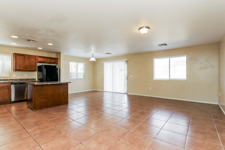 Building Photo - 14349 S Camino Vallado