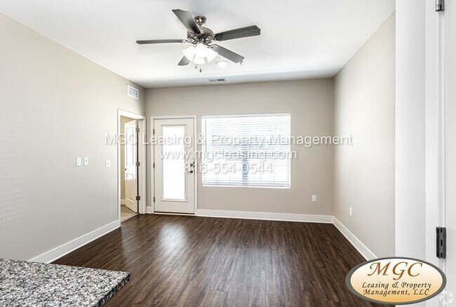 Building Photo - Brighton Crossing Apartments – 1 Bedroom, ...