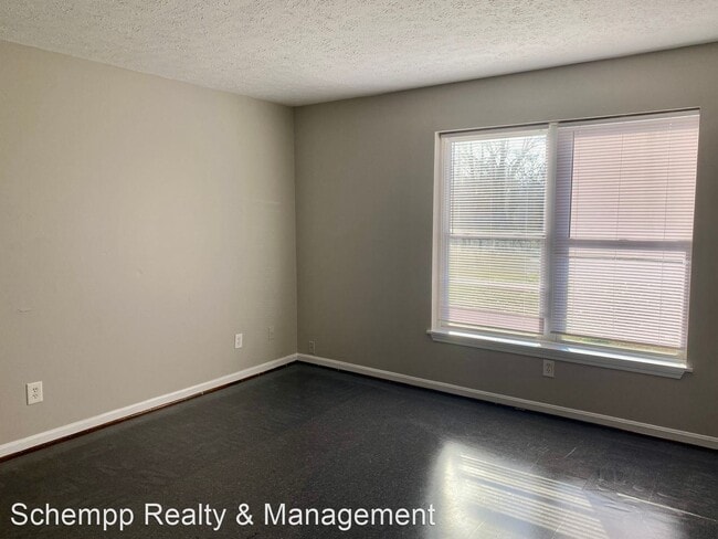 Building Photo - 3 br, 1 bath House - 2433 Slevin St. #2