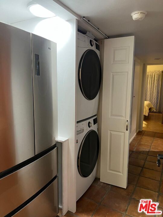 Building Photo - 4532 Park Monaco