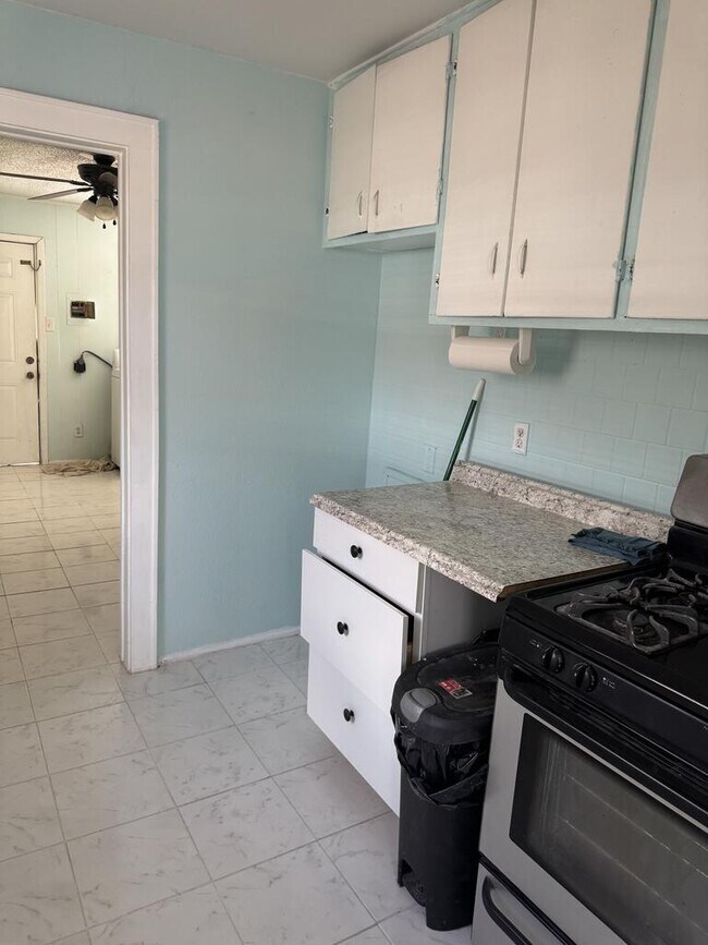 Building Photo - 606 Mckinney Ave