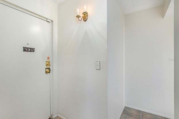Building Photo - 5503 Pokeweed Ct