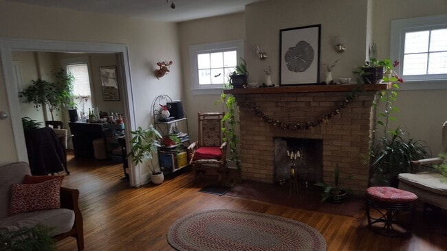 Building Photo - 2476 Adams Ave