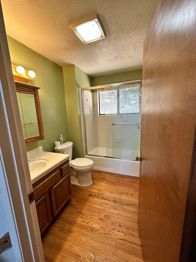 Building Photo - 2431 Rifle Range Dr