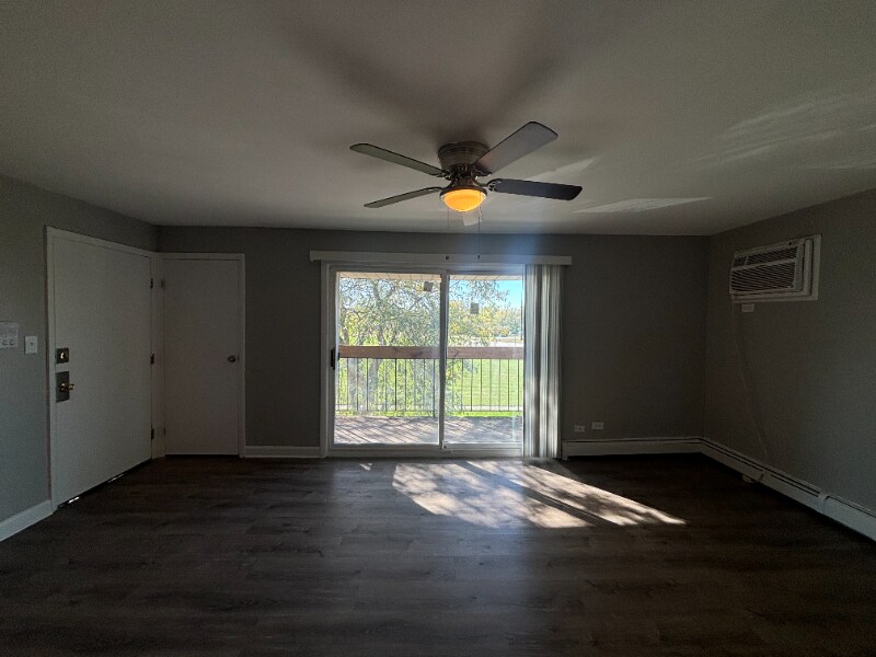 Building Photo - 4542 Heartland Dr