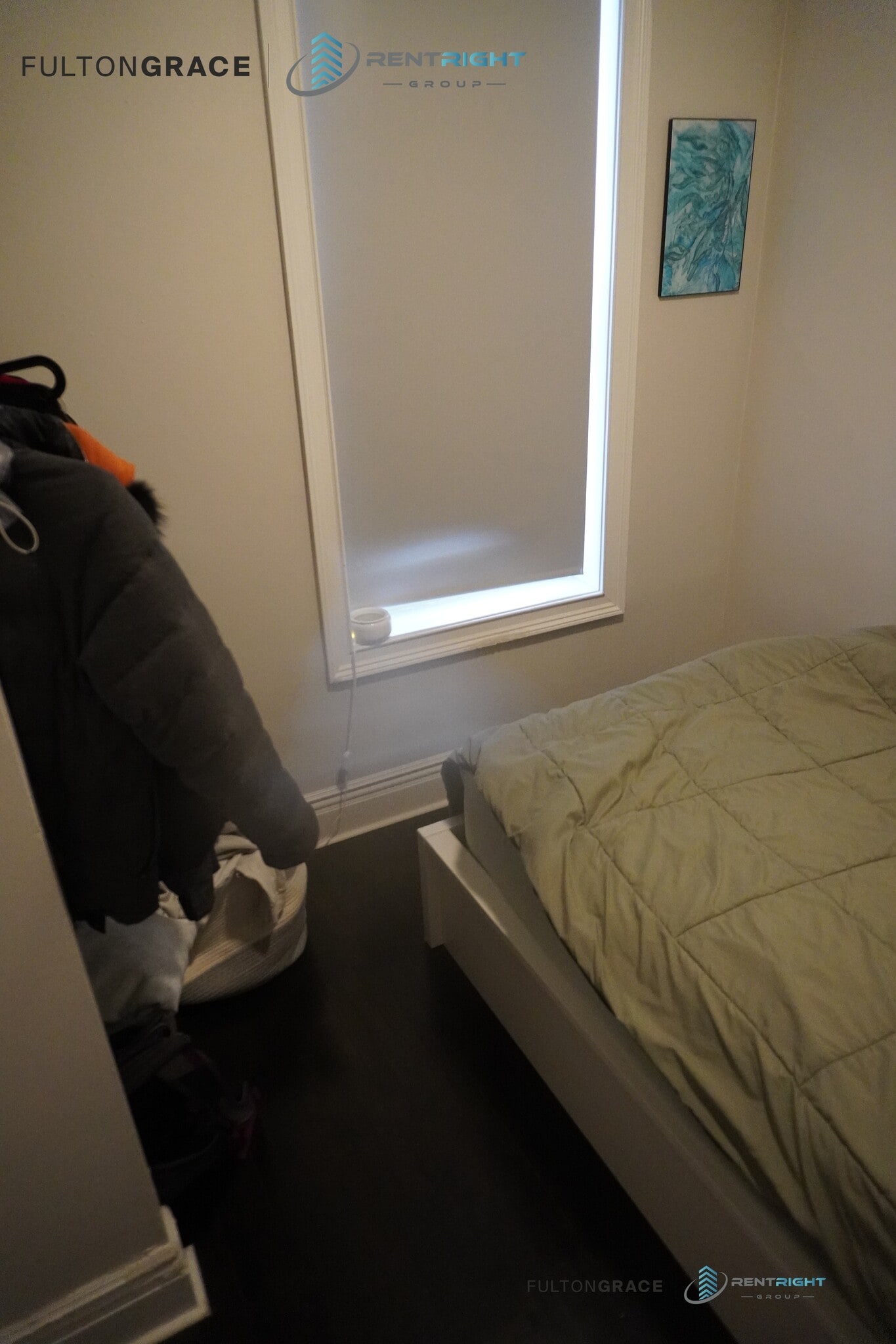 Building Photo - 2031 W 23rd St