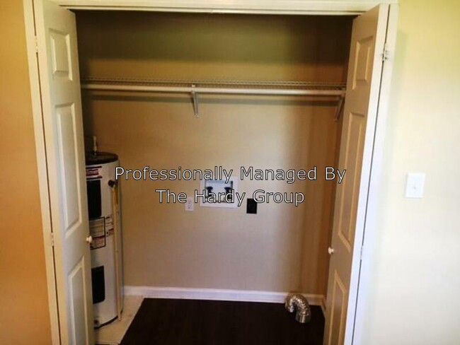 Building Photo - 257 Sunshine Cir