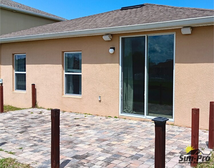 Building Photo - 5346 Peach Blossom Blvd