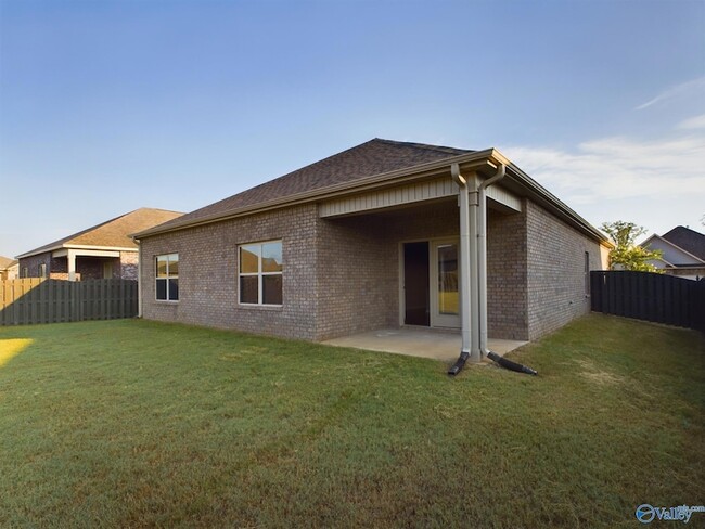 Building Photo - 126 Mary Caudle Wy