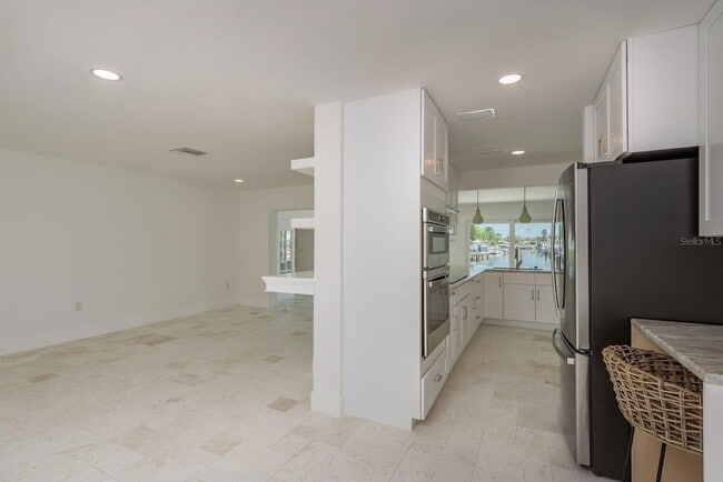 Building Photo - 4845 Shell Stream Blvd