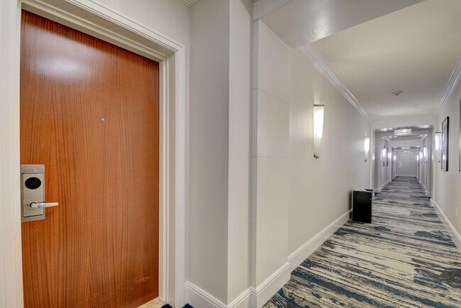 Primary Photo - 3800 N Ocean Dr