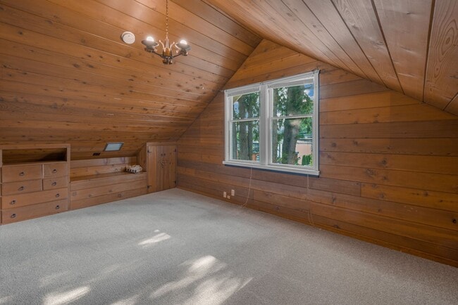 Building Photo - 4bd/2.5ba Kirkland Home