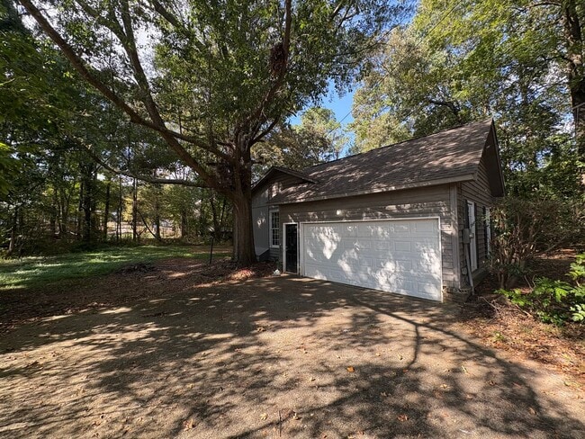 Building Photo - 7871 Genery Trail