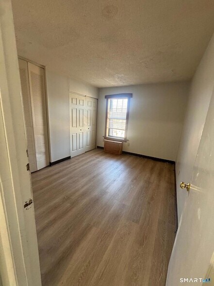 Building Photo - 45 Stevens St