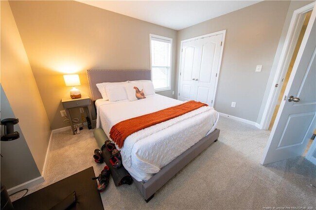 Building Photo - 622 Omaha Dr