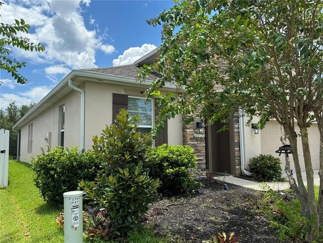 Building Photo - 2343 Beacon Landing Cir