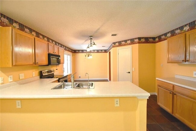 Building Photo - 16715 Marsala Springs Dr