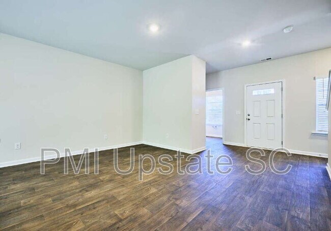 Building Photo - 105 Pendleton Place Way
