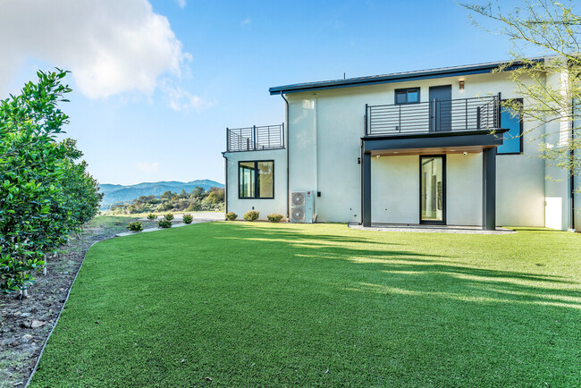 Building Photo - 14692 Ranch Trail Dr