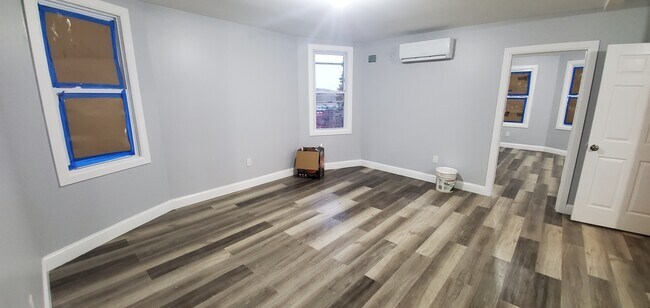 Building Photo - 47 Winter Ave
