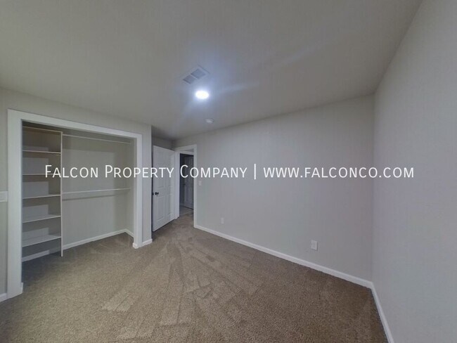 Building Photo - 6162 Cider Mill Pl