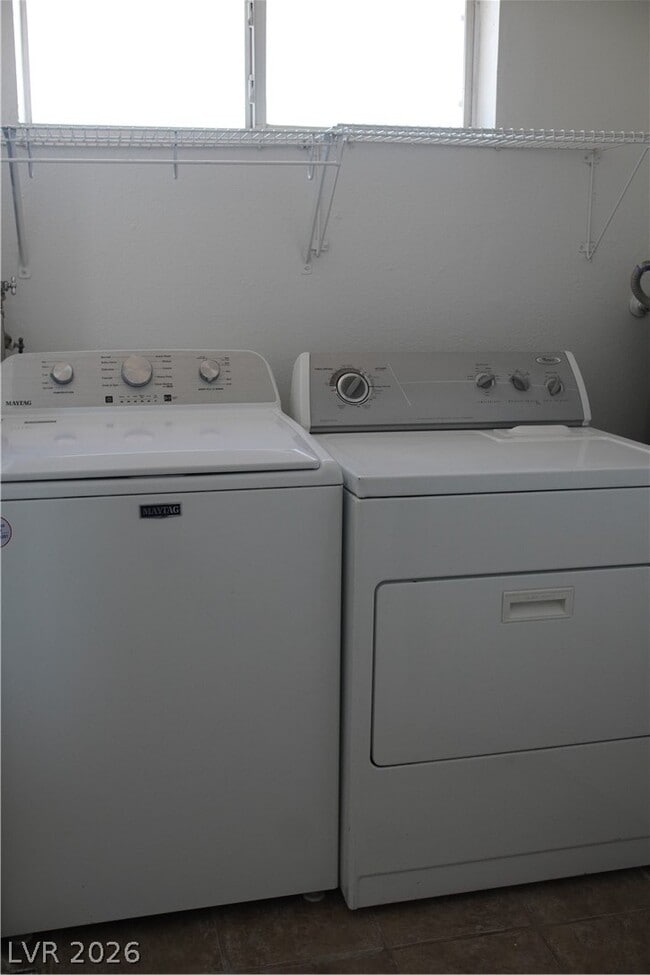 Building Photo - 1662 N Lamont St